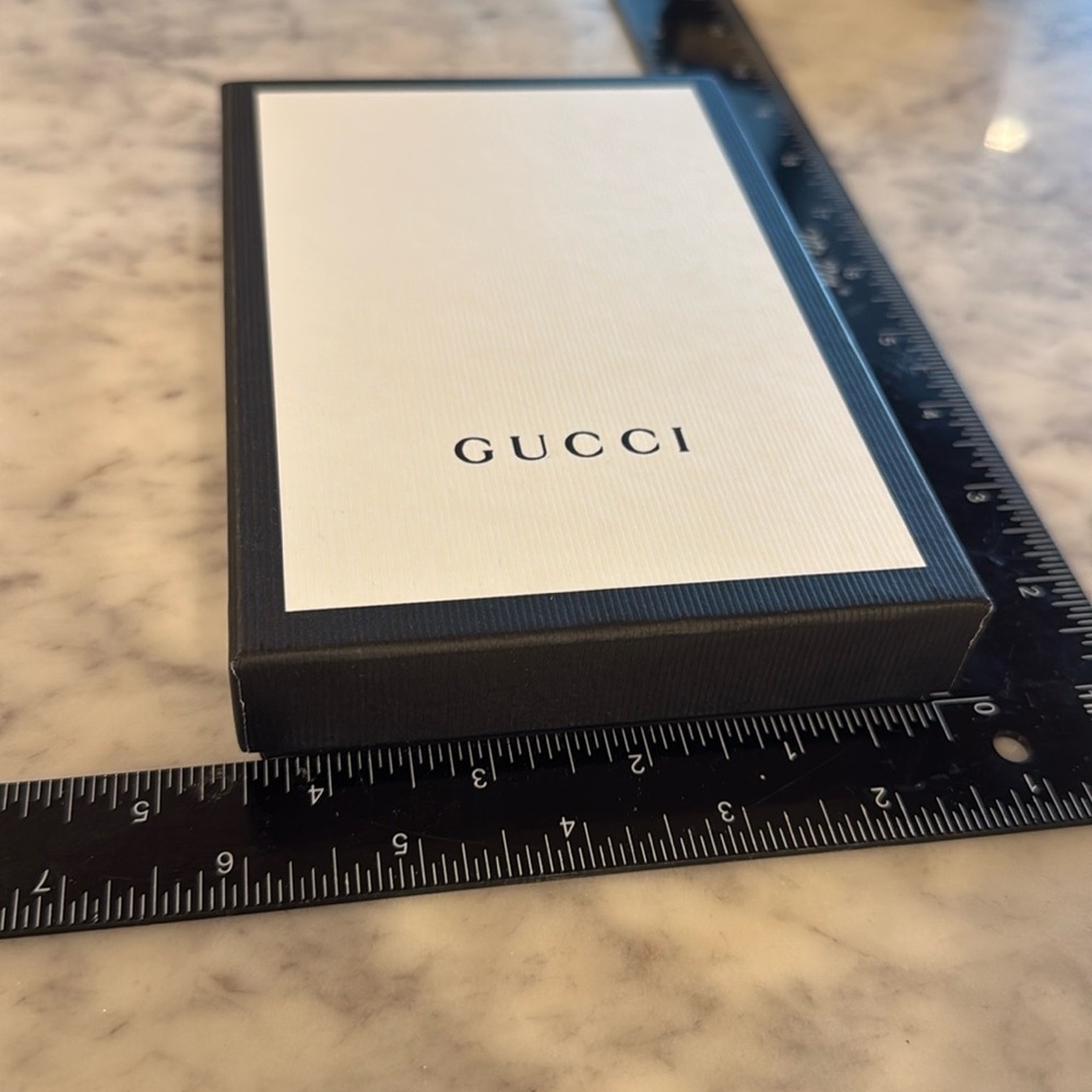 ❣️- Authentic Gucci Empty Gucci Box - Picture 3 of 5
